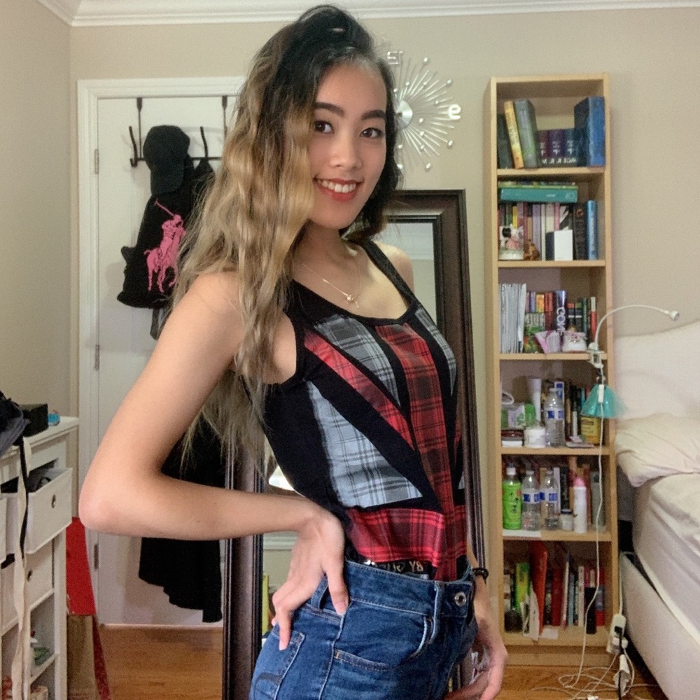 G by Guess tank top